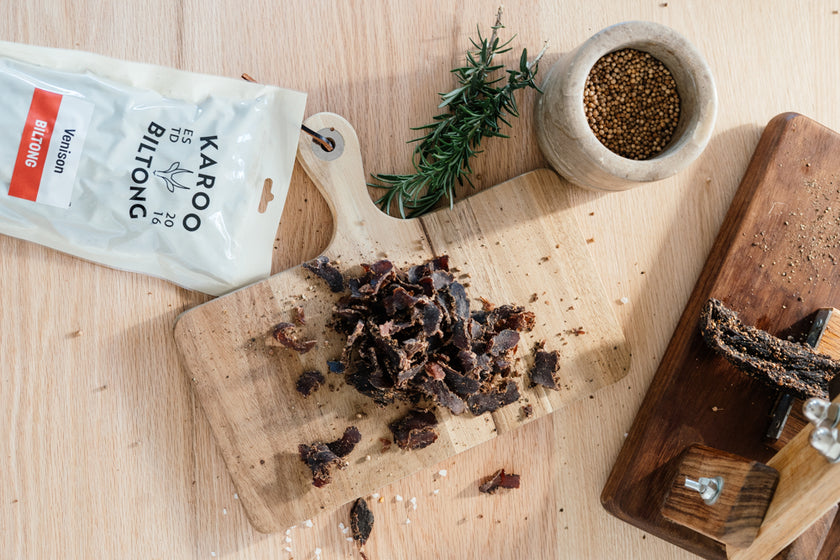 Karoo_Biltong_Venison_Sliced_Biltong_Lifestyle
